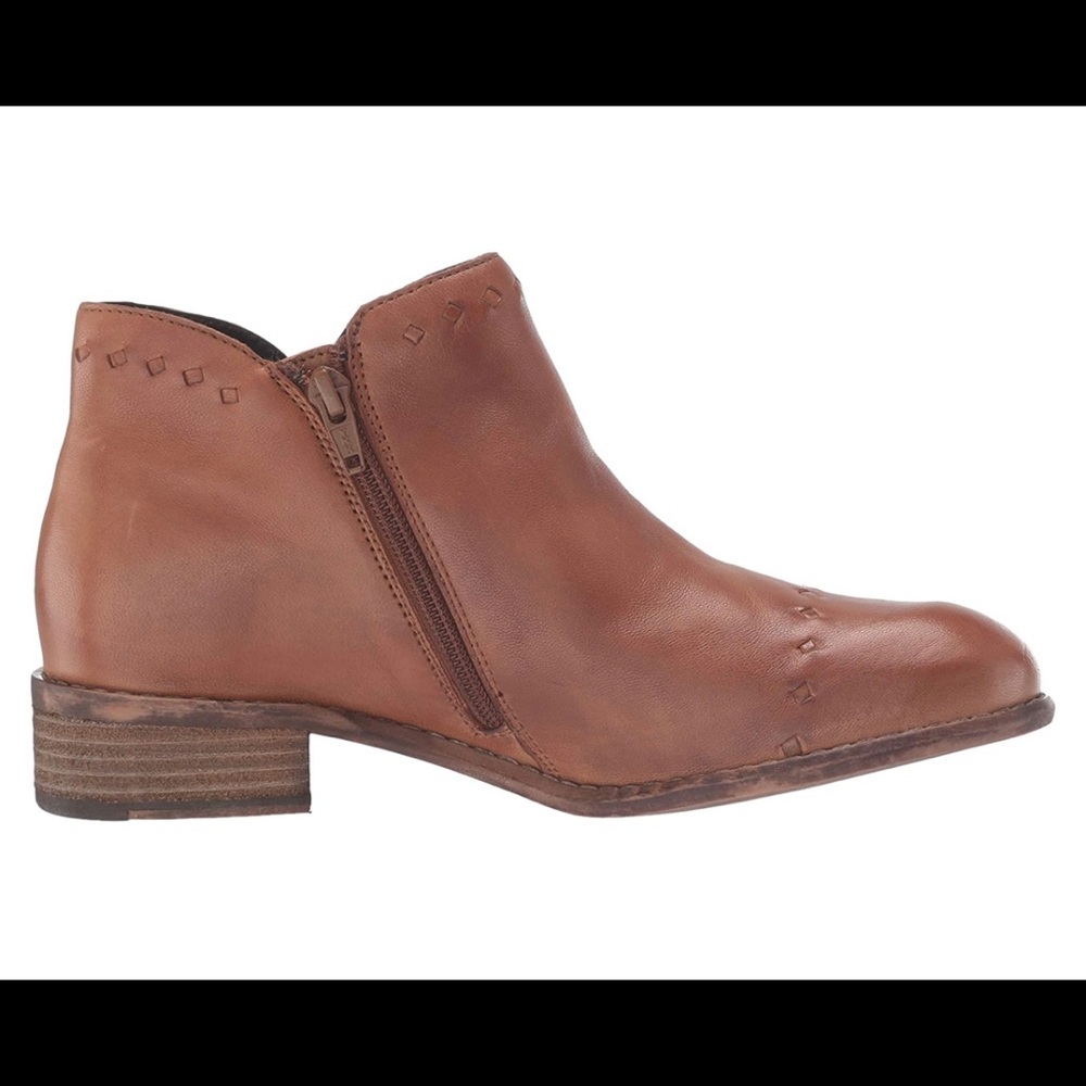 NWOT Skechers leather ankle boots - Picture 2 of 8